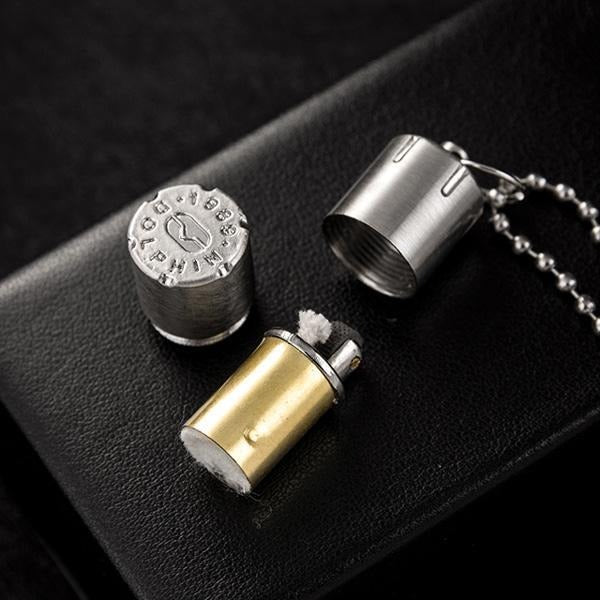 World's Smallest Lighter KeyChain - Image 2